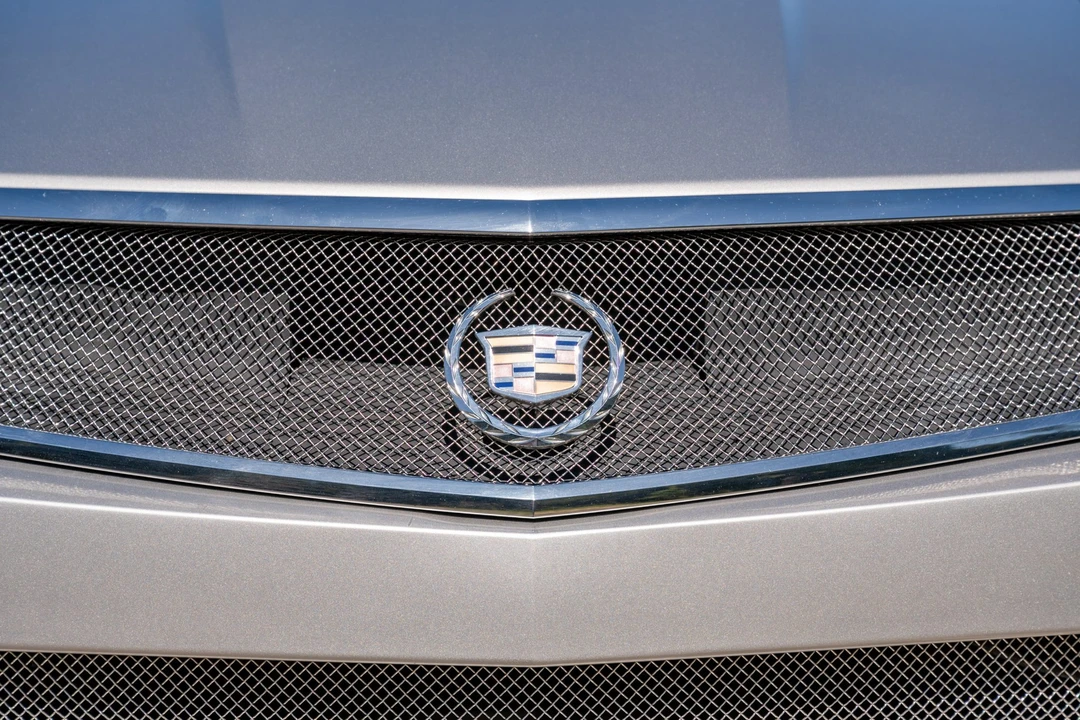 2006 Cadillac XLR-V - Image 30 of 31