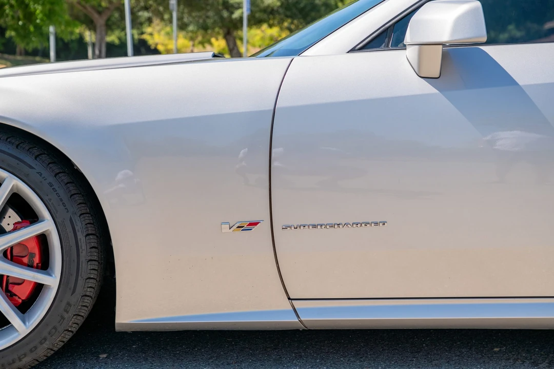 2006 Cadillac XLR-V - Image 22 of 31