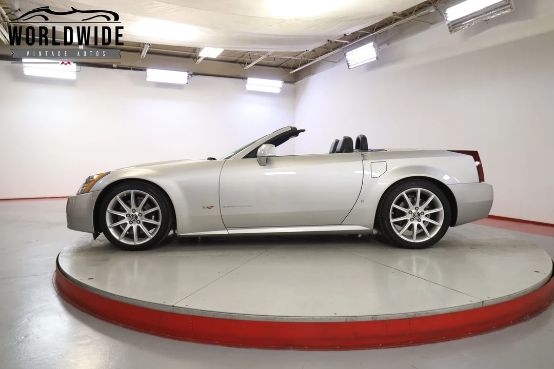 2006 Cadillac XLR-V - Image 3 of 12