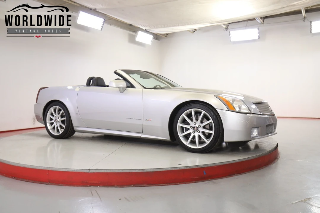 2006 Cadillac XLR-V - Image 2 of 12