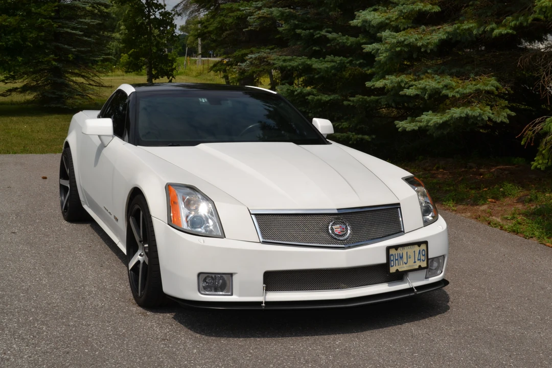 2006 Cadillac XLR-V - Image 12 of 31