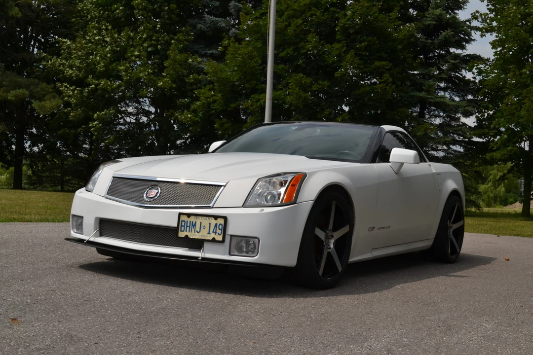 2006 Cadillac XLR-V - Image 15 of 31