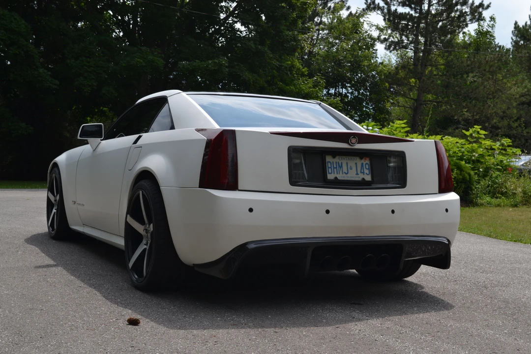 2006 Cadillac XLR-V - Image 20 of 31