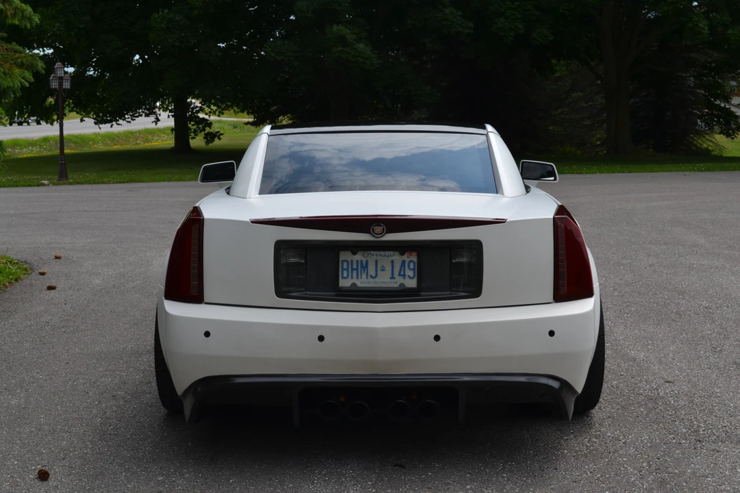 2006 Cadillac XLR-V - Image 26 of 31