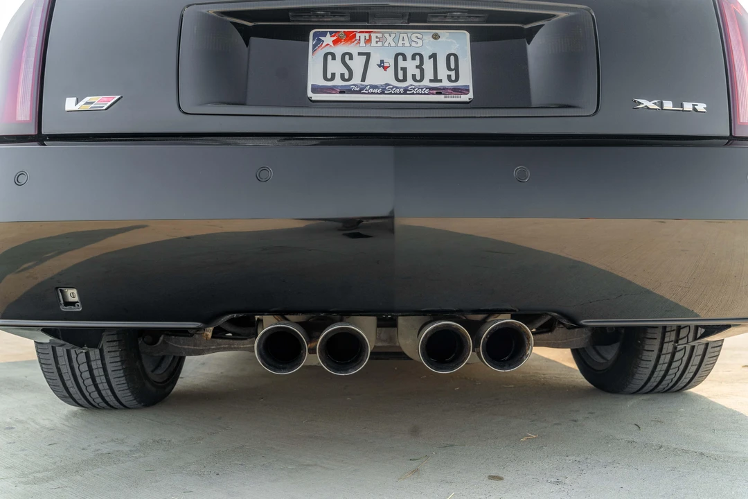 2006 Cadillac XLR-V - Image 15 of 31