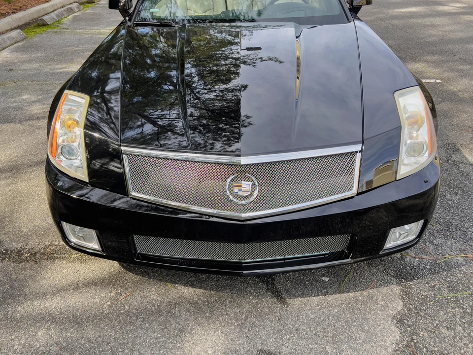 2006 Cadillac XLR-V - Image 28 of 31