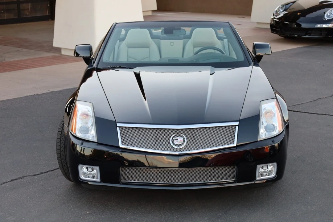 2006 Cadillac XLR-V - Image 9 of 12