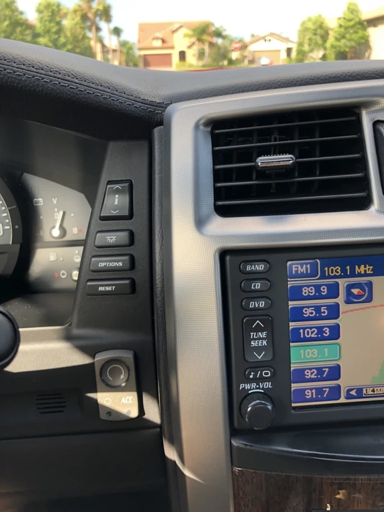 2006 Cadillac XLR-V - Image 31 of 31