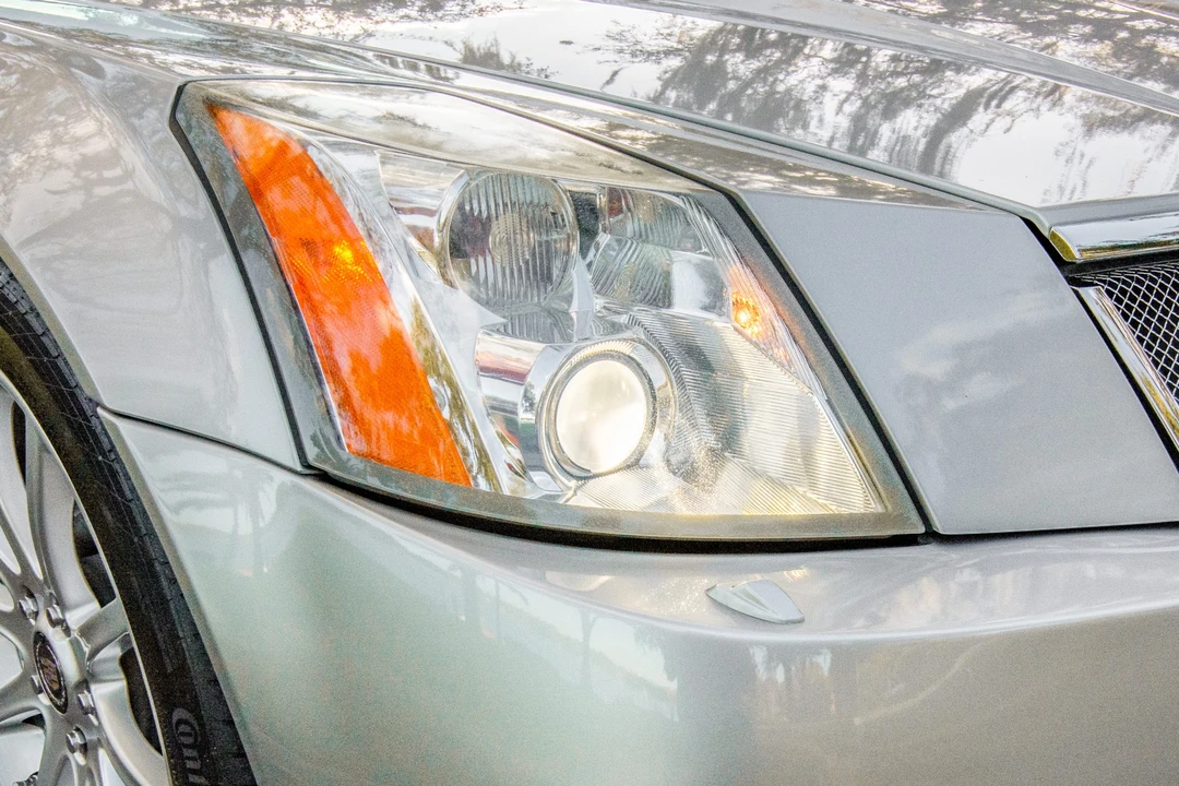 2006 Cadillac XLR-V - Image 21 of 31