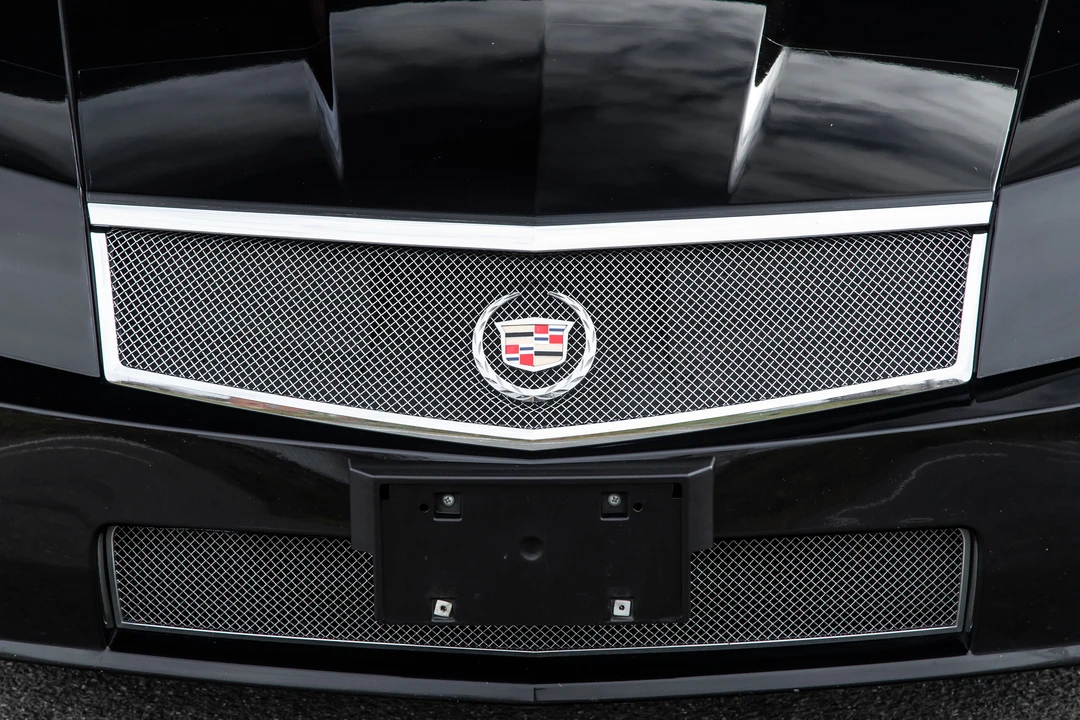 2006 Cadillac XLR-V - Image 18 of 31