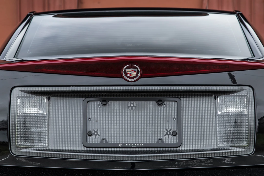 2006 Cadillac XLR-V - Image 23 of 31