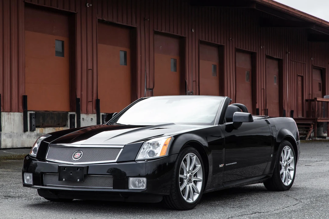 2006 Cadillac XLR-V - Image 3 of 31