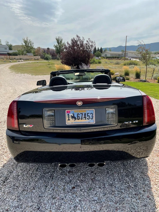 2006 Cadillac XLR-V - Image 17 of 31