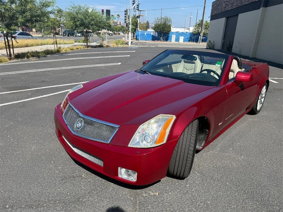 2006 Cadillac XLR-V - Image 3 of 25