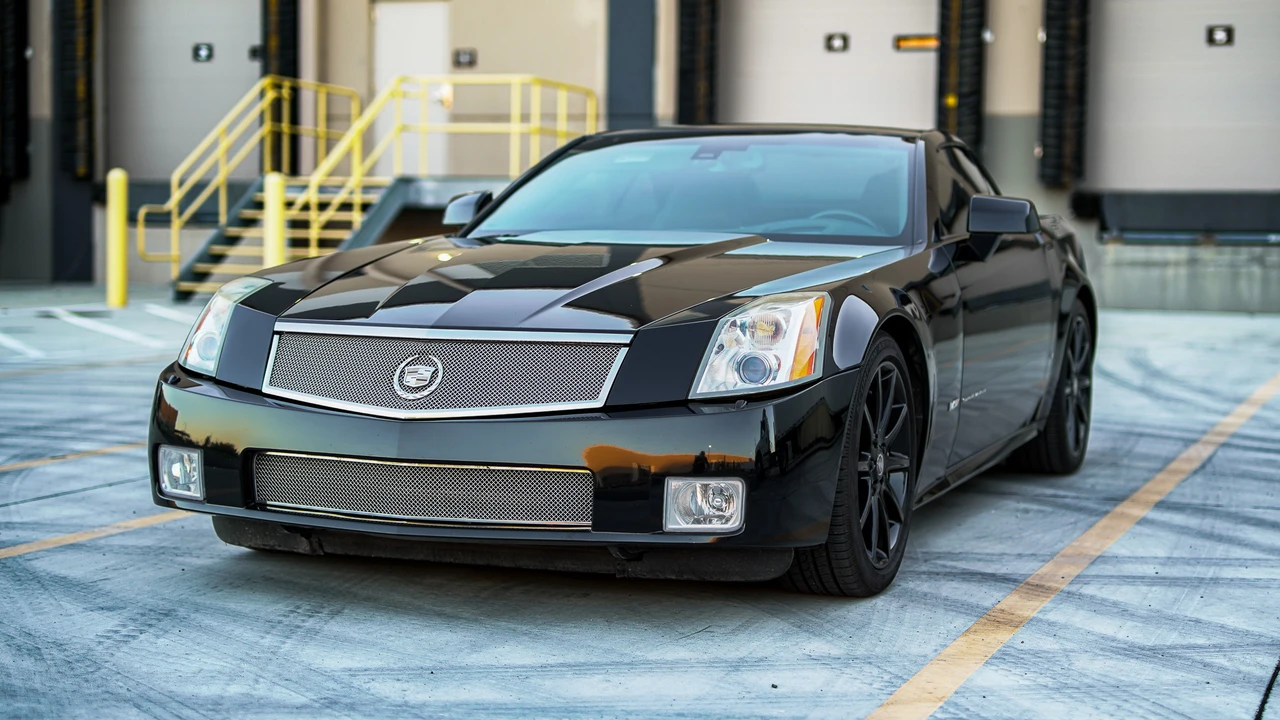 2006 Cadillac XLR-V - Image 31 of 31