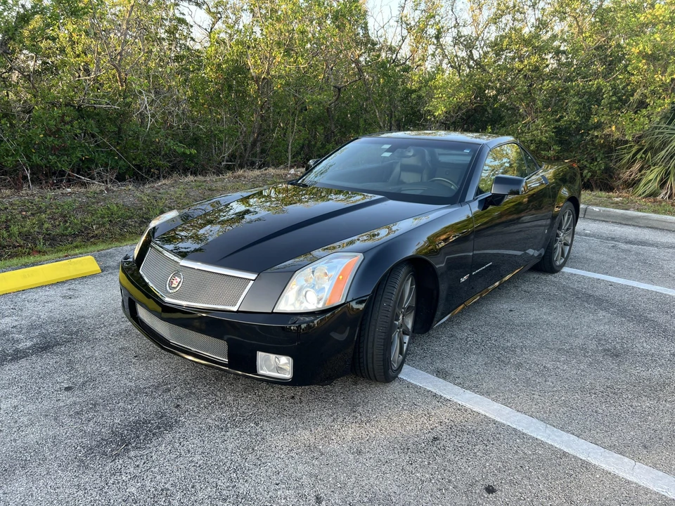 2006 Cadillac XLR-V - Image 26 of 31