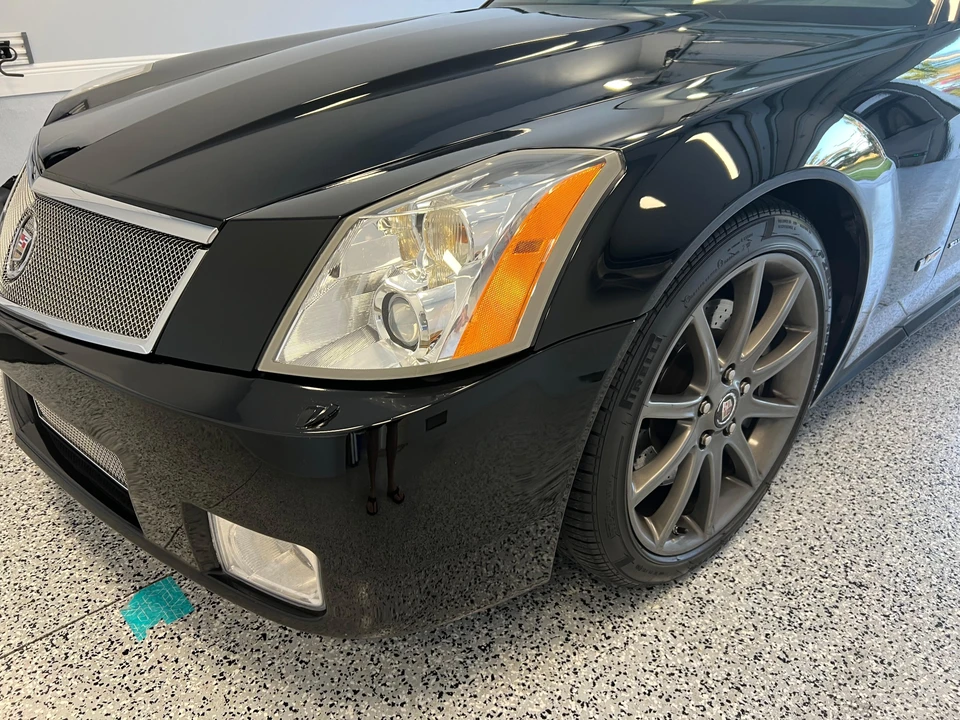 2006 Cadillac XLR-V - Image 25 of 31