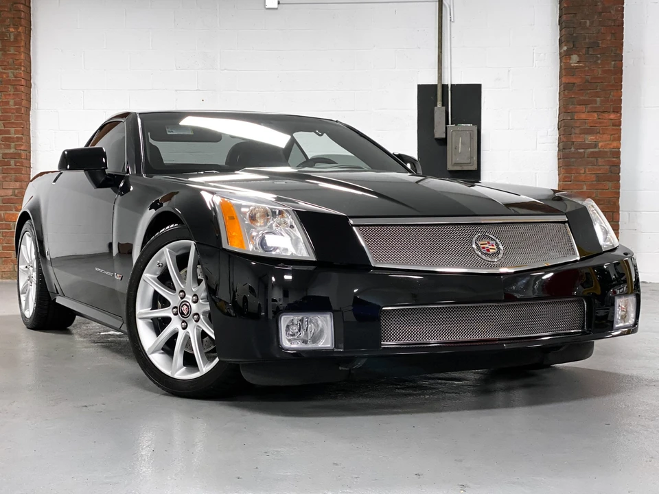 2006 Cadillac XLR-V - Image 23 of 31