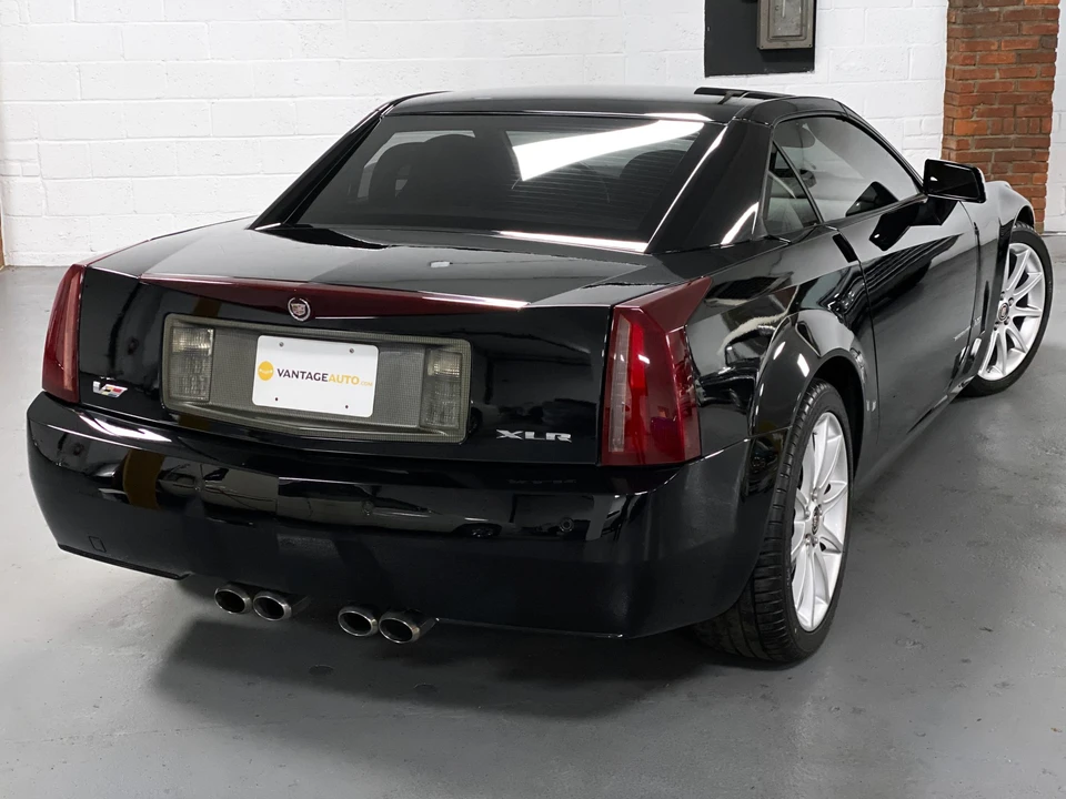 2006 Cadillac XLR-V - Image 19 of 31