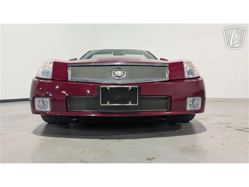 2006 Cadillac XLR-V - Image 26 of 31