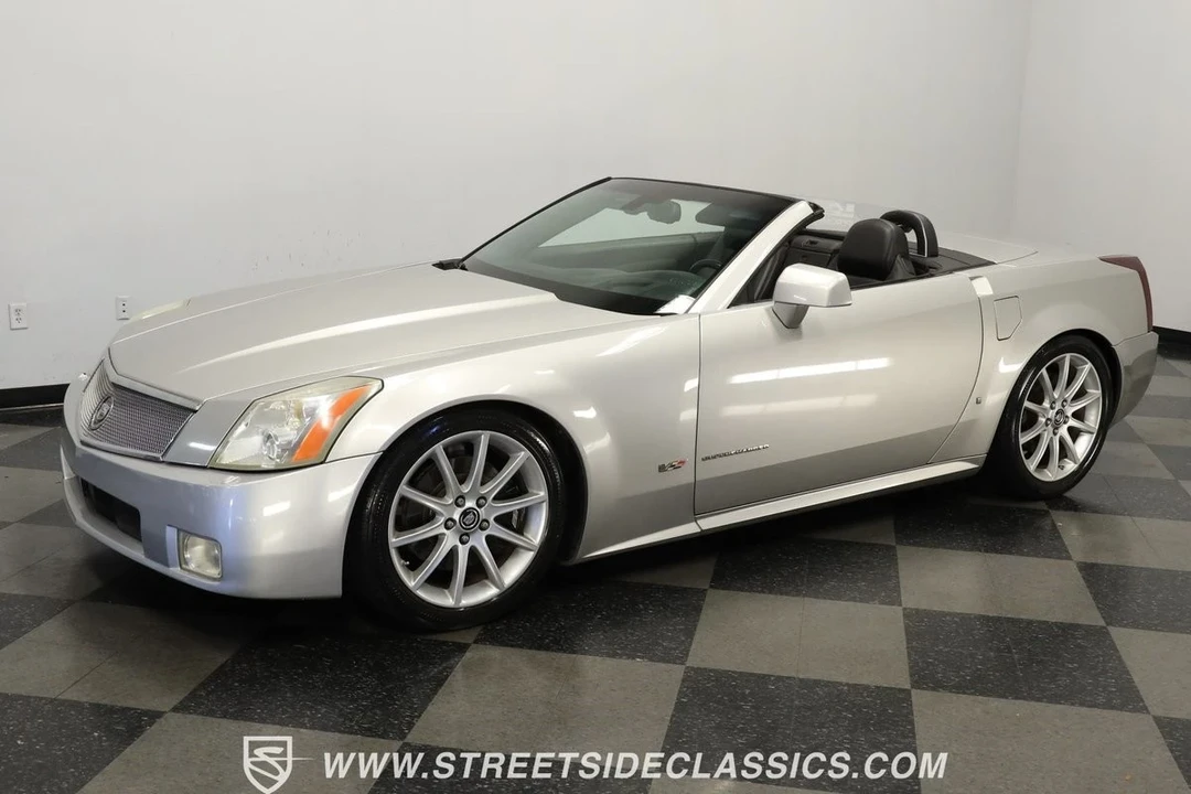 2006 Cadillac XLR-V - Image 6 of 21