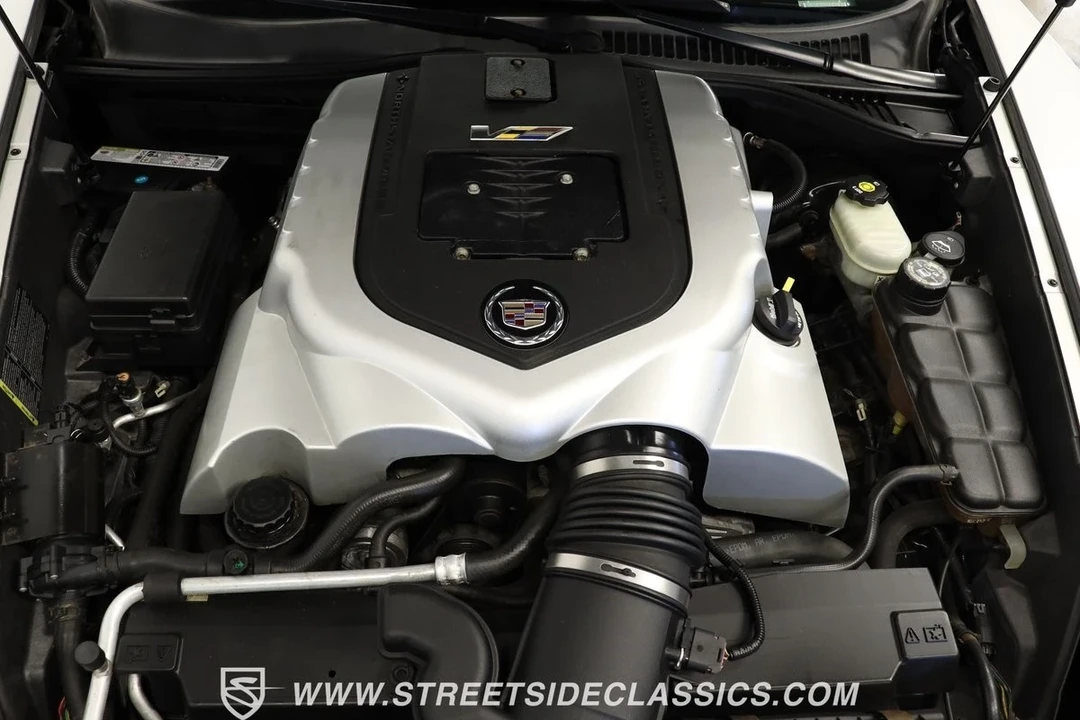 2006 Cadillac XLR-V - Image 4 of 21