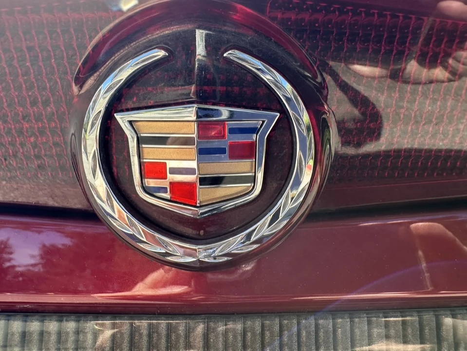 2006 Cadillac XLR-V - Image 20 of 31