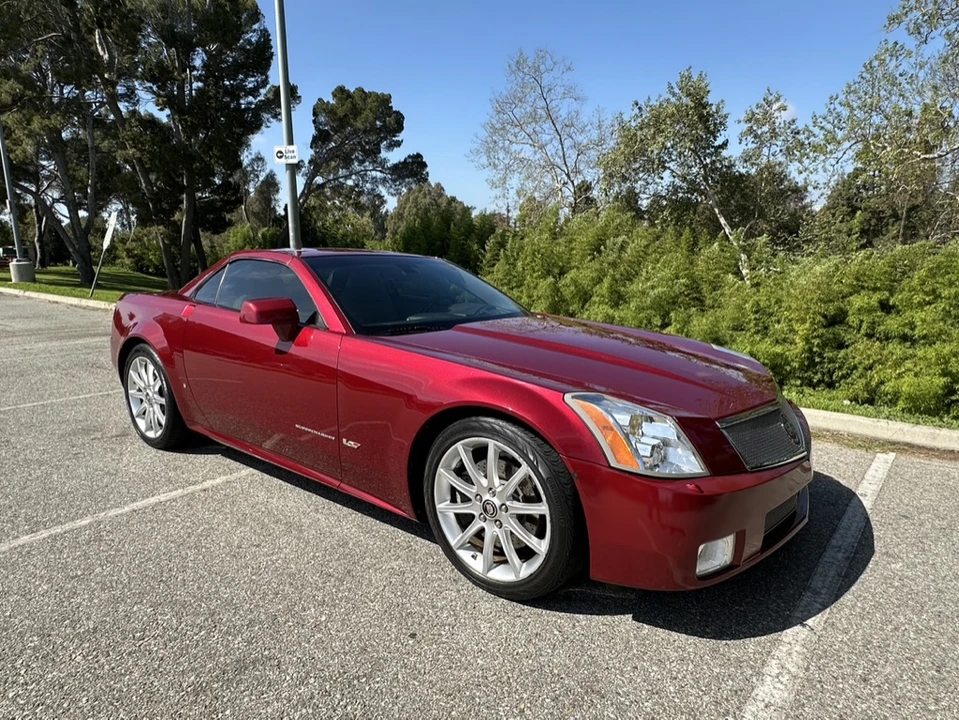 2006 Cadillac XLR-V - Image 9 of 31