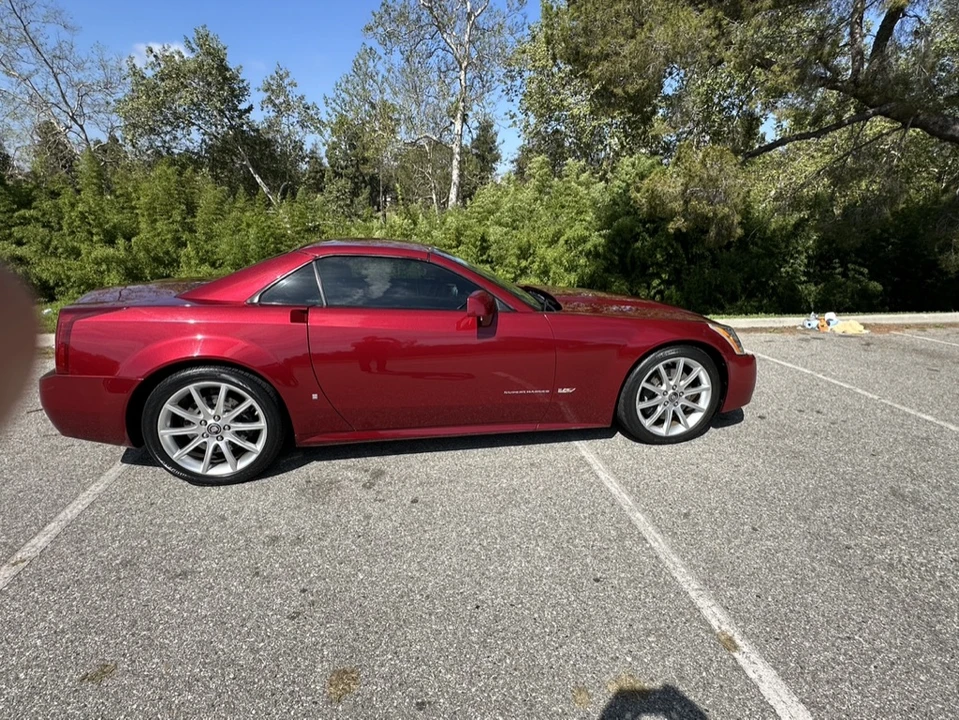 2006 Cadillac XLR-V - Image 14 of 31