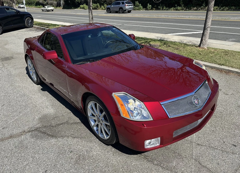 2006 Cadillac XLR-V - Image 8 of 31