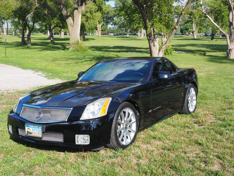 2006 Cadillac XLR-V - Image 7 of 31