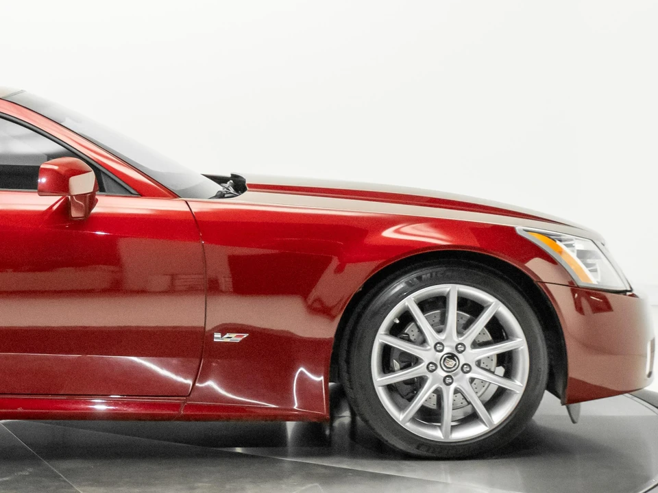 2006 Cadillac XLR-V - Image 31 of 31
