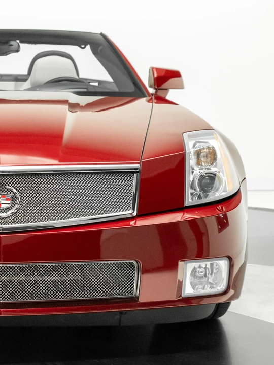 2006 Cadillac XLR-V - Image 24 of 31
