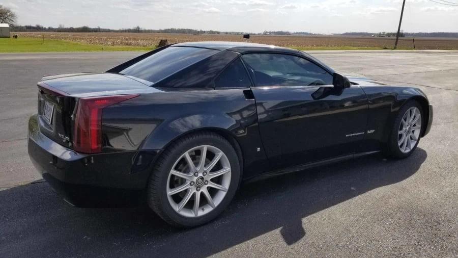 2006 Cadillac XLR-V - Image 2 of 19