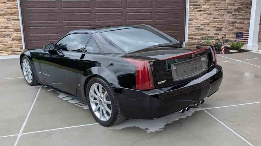 2006 Cadillac XLR-V - Image 15 of 31