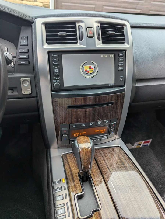 2006 Cadillac XLR-V - Image 21 of 31