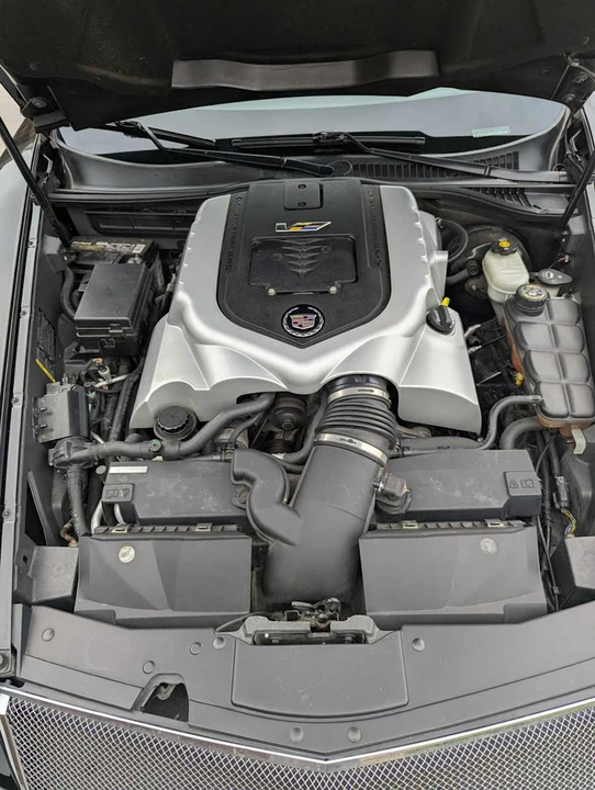 2006 Cadillac XLR-V - Image 30 of 31