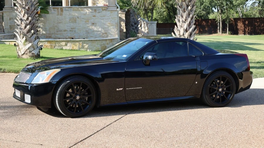 2006 Cadillac XLR-V - Image 5 of 16