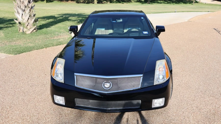 2006 Cadillac XLR-V - Image 4 of 16
