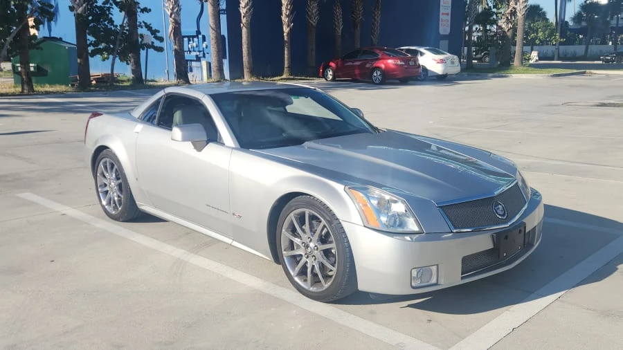 2006 Cadillac XLR-V - Image 8 of 16