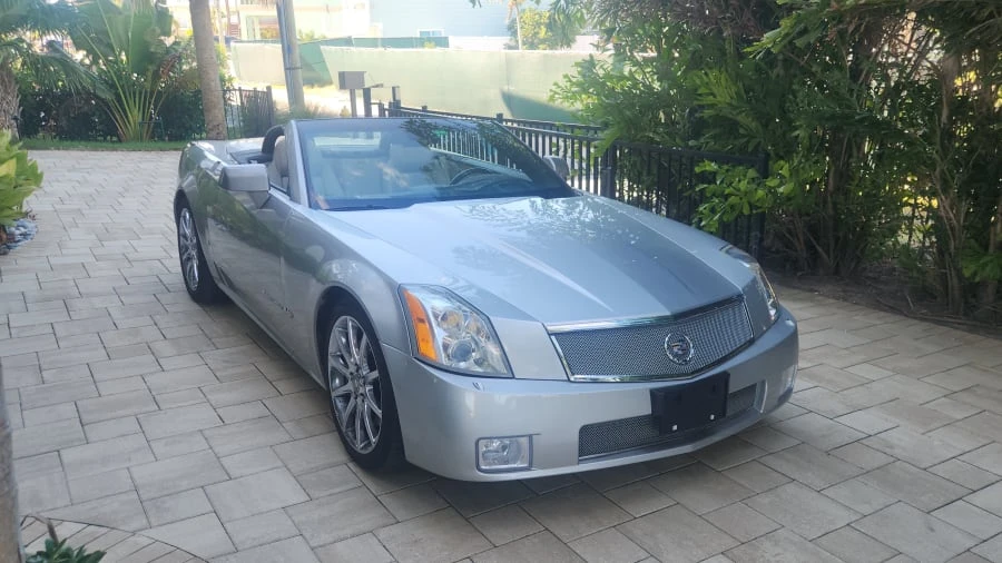 2006 Cadillac XLR-V - Image 6 of 16