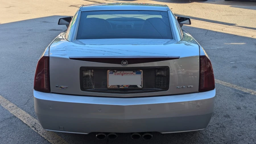 2006 Cadillac XLR-V - Image 16 of 31