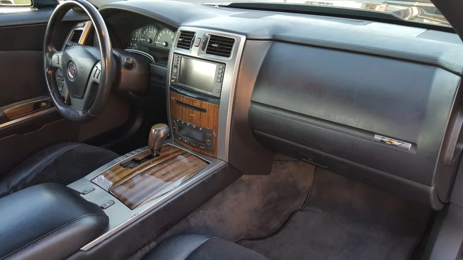 2006 Cadillac XLR-V - Image 5 of 10