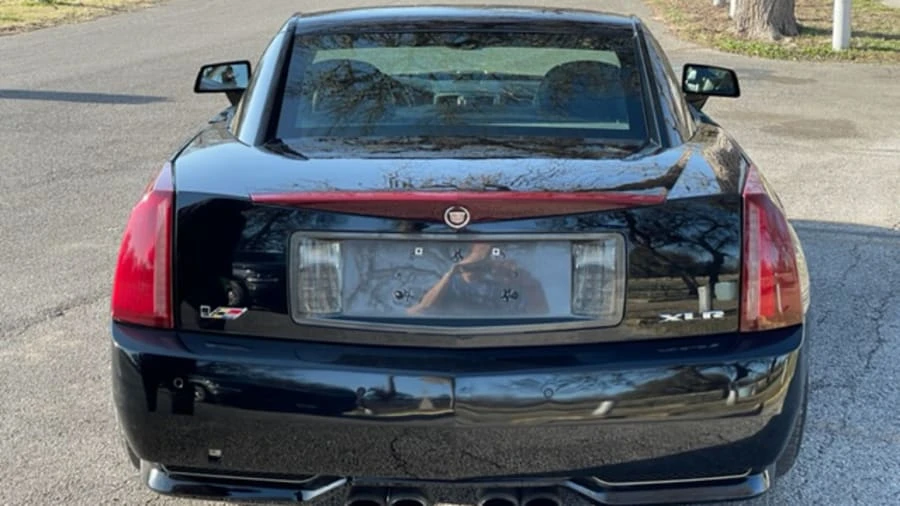 2006 Cadillac XLR-V - Image 9 of 13