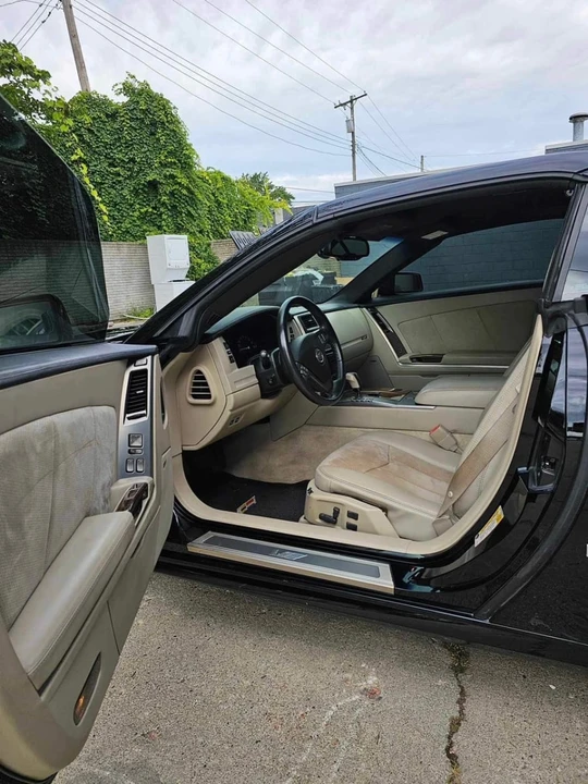 2006 Cadillac XLR-V - Image 18 of 22