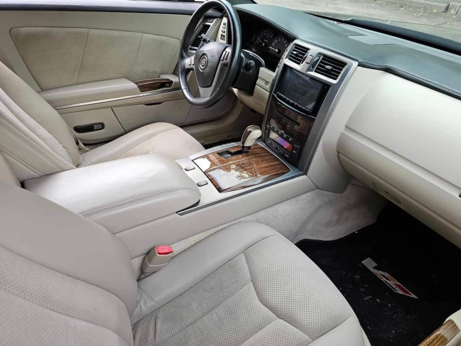 2006 Cadillac XLR-V - Image 20 of 23