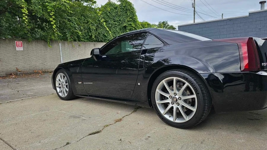 2006 Cadillac XLR-V - Image 13 of 23
