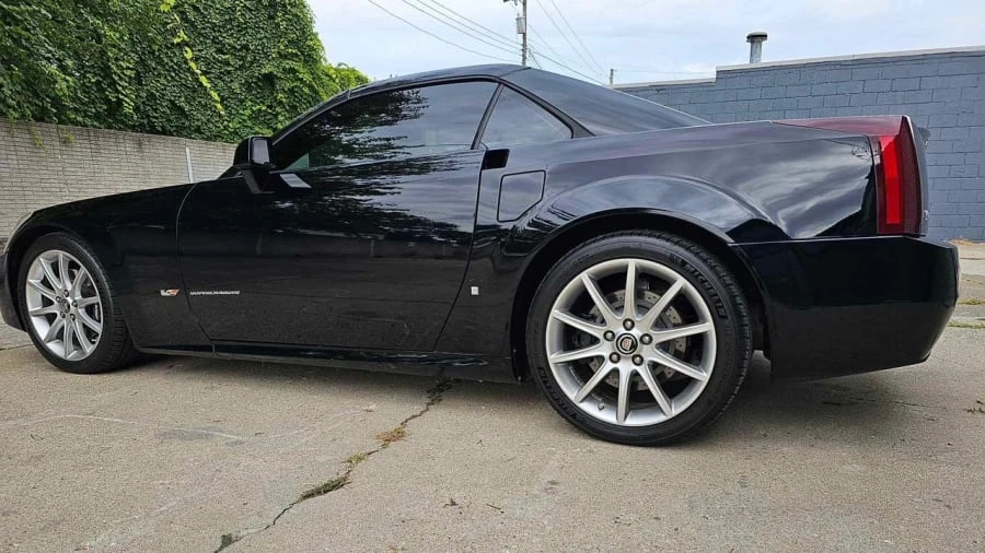 2006 Cadillac XLR-V - Image 14 of 22