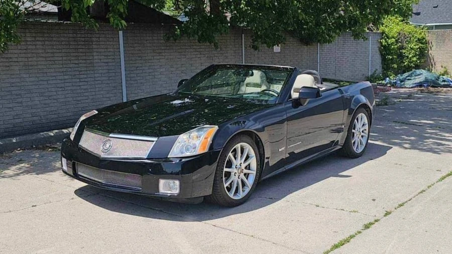 2006 Cadillac XLR-V - Image 4 of 23