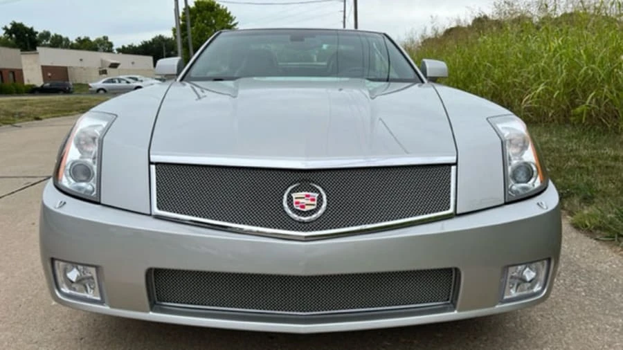 2006 Cadillac XLR-V - Image 4 of 10